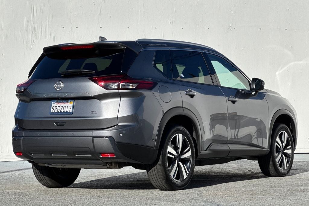2025 Nissan Rogue SL CERTIFIED