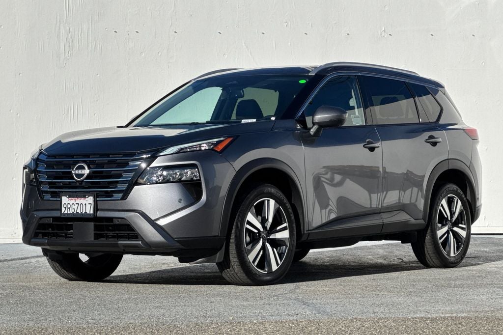 2025 Nissan Rogue SL CERTIFIED