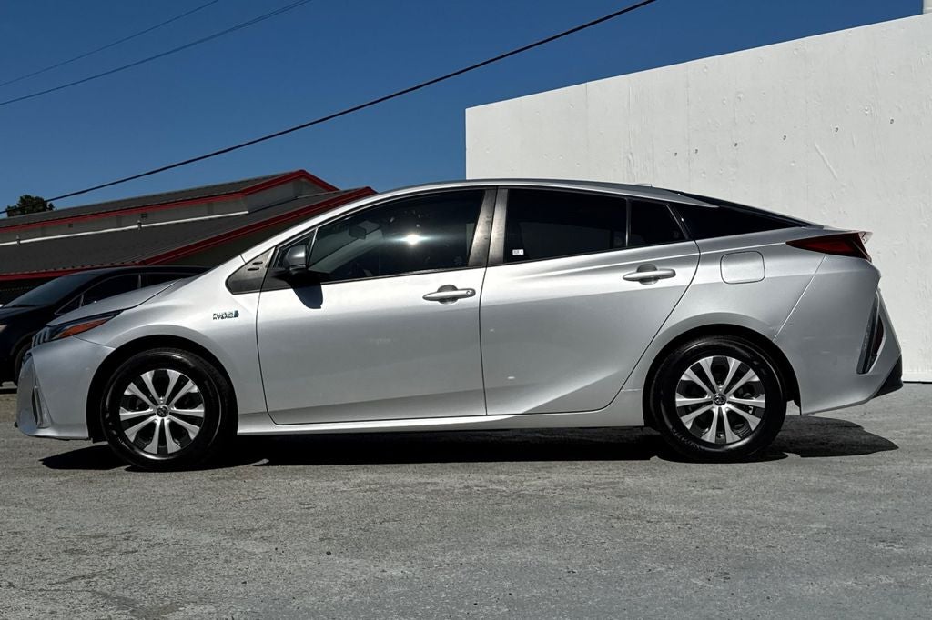 2022 Toyota Prius Prime XLE