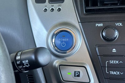 2014 Toyota Prius v Three