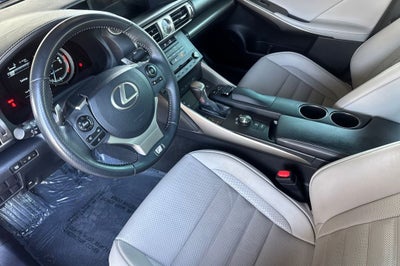 2015 Lexus IS 350