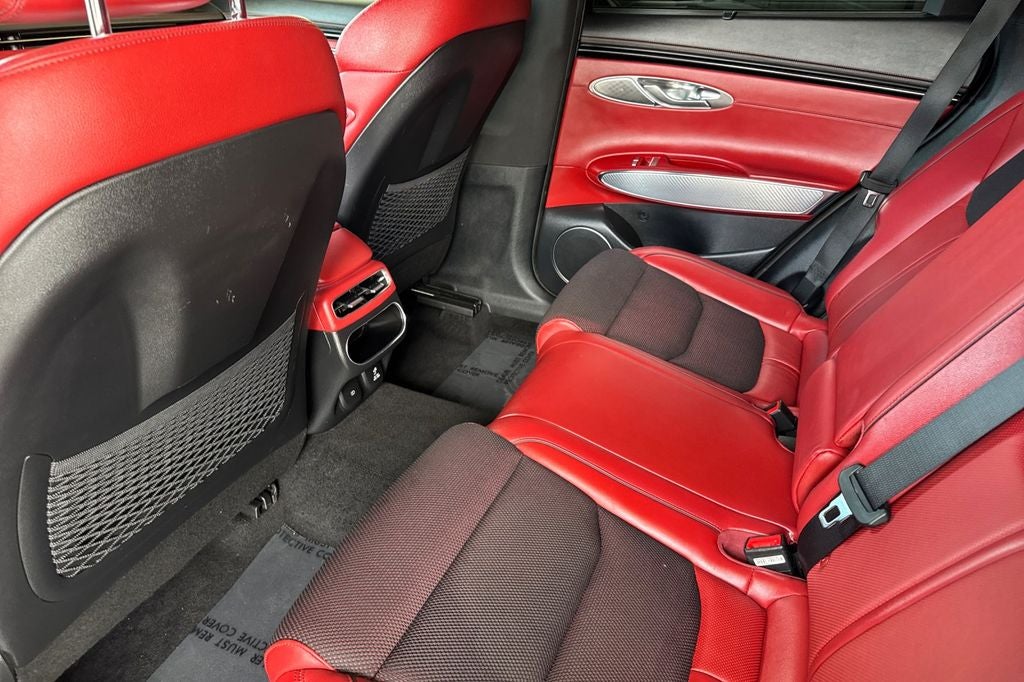 2022 Genesis GV70 2.5T PRESTIGE
