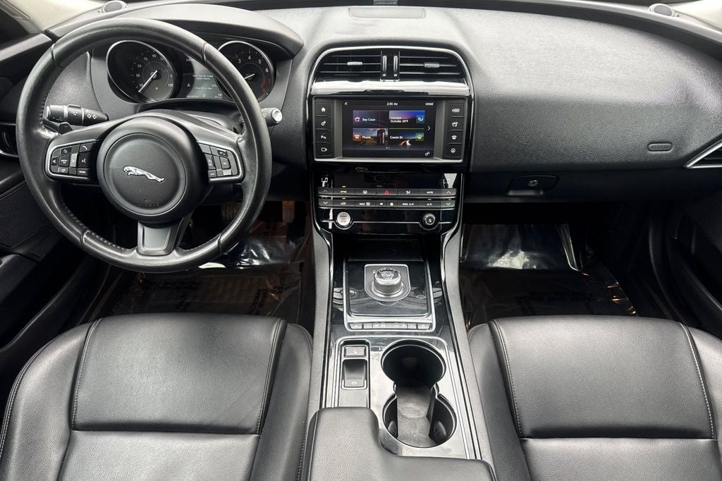 2017 Jaguar XE 35t Premium