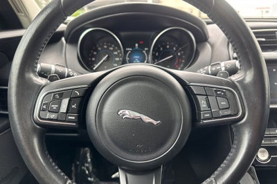 2017 Jaguar XE 35t Premium