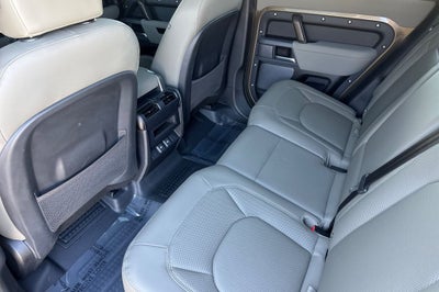 2023 Land Rover Defender 110 X-Dynamic SE