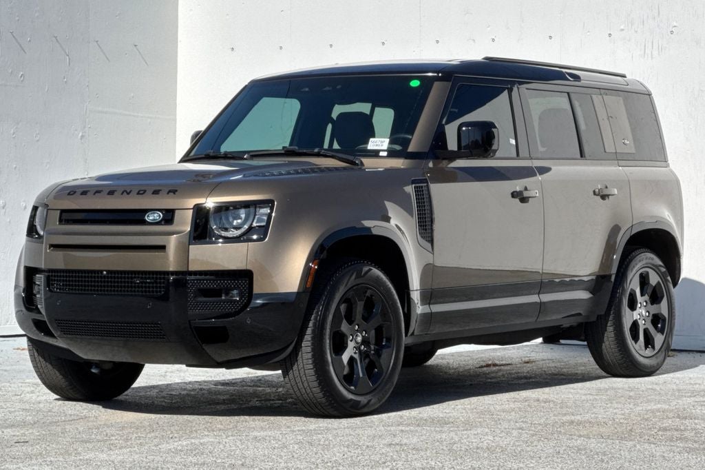 2023 Land Rover Defender 110 X-Dynamic SE