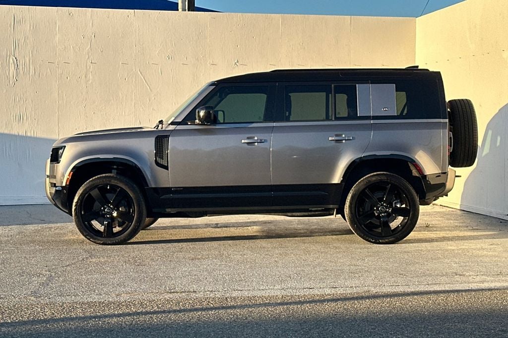 2021 Land Rover Defender 110 X-Dynamic HSE