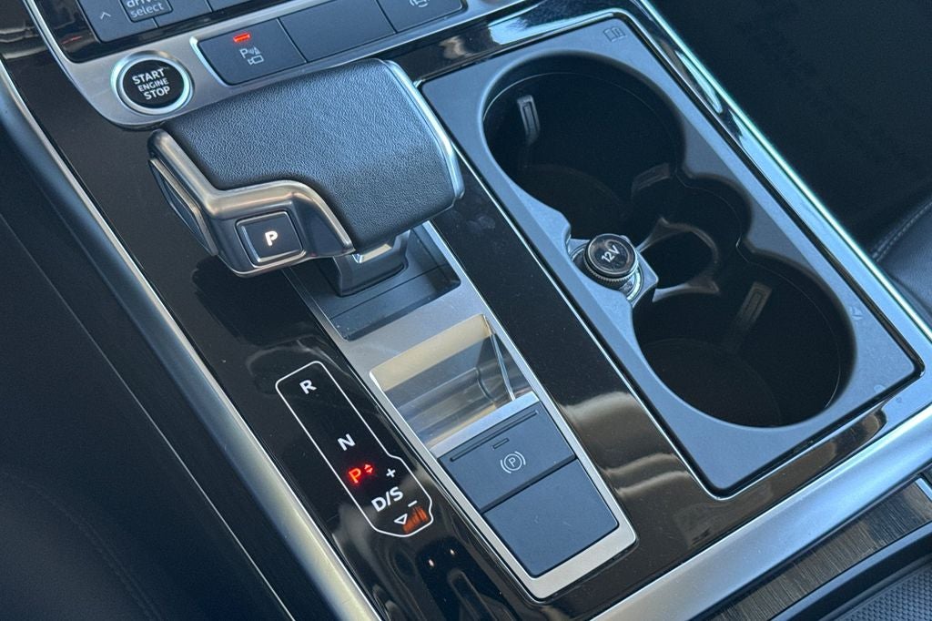 2022 Audi Q7 55 Premium Plus quattro