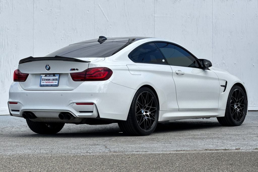 2020 BMW M4 .