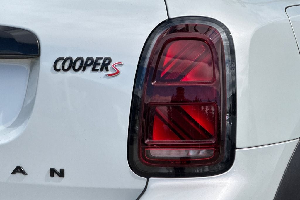 2022 MINI Cooper S Countryman Signature