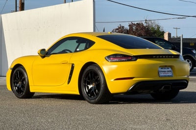 2022 Porsche 718 Cayman T