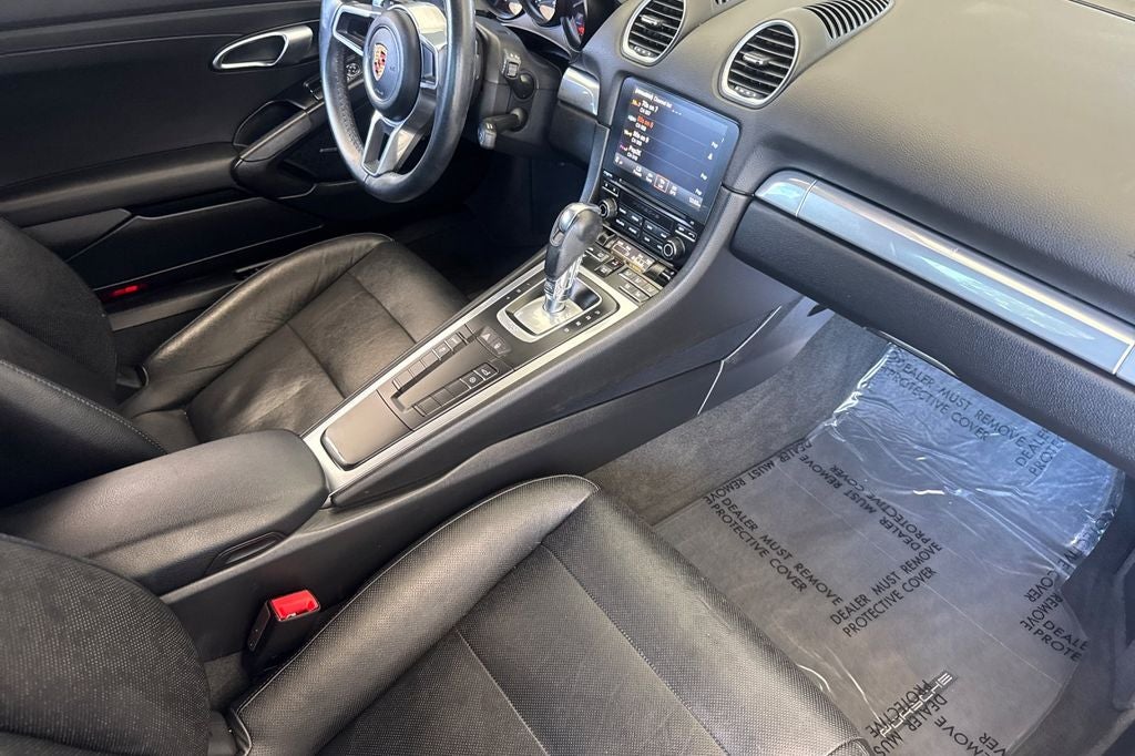 2018 Porsche 718 Cayman .