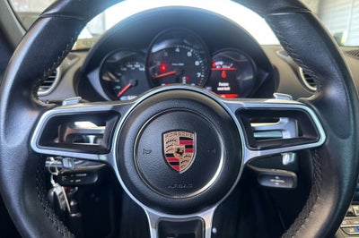 2018 Porsche 718 Cayman .