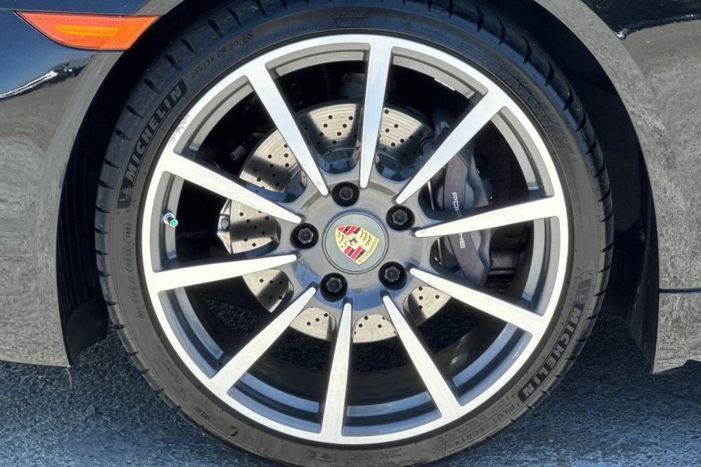 2018 Porsche 718 Cayman .