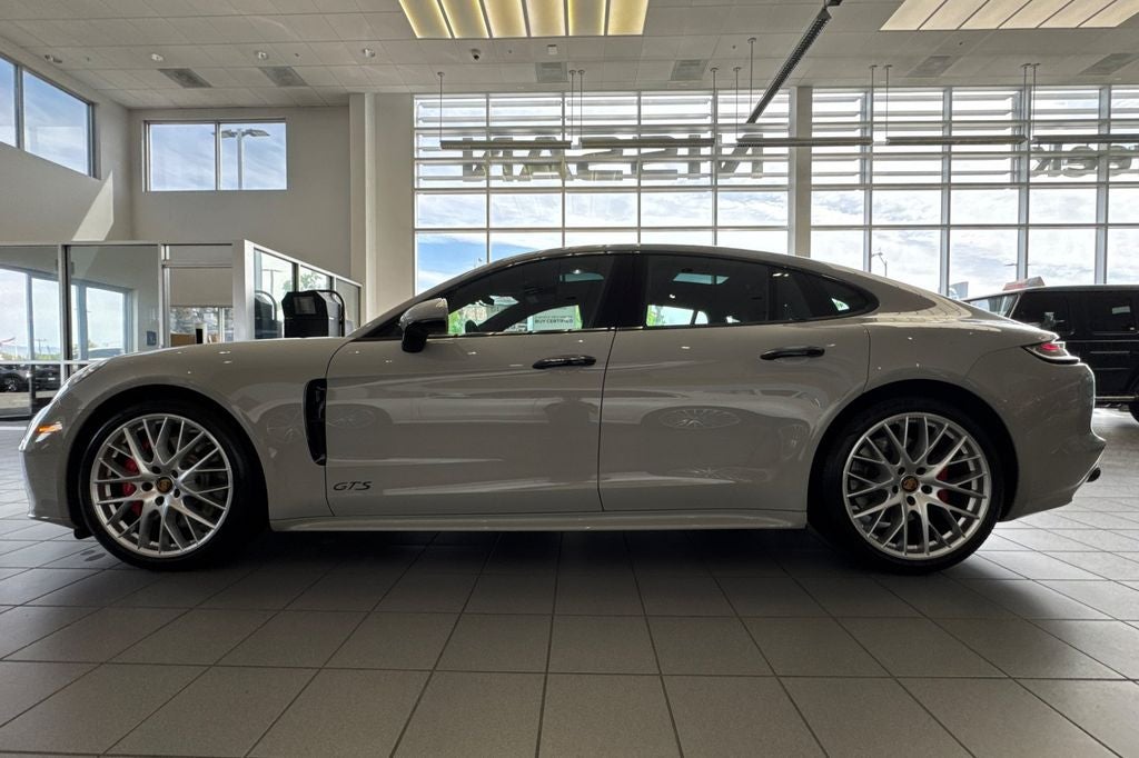 2023 Porsche Panamera GTS