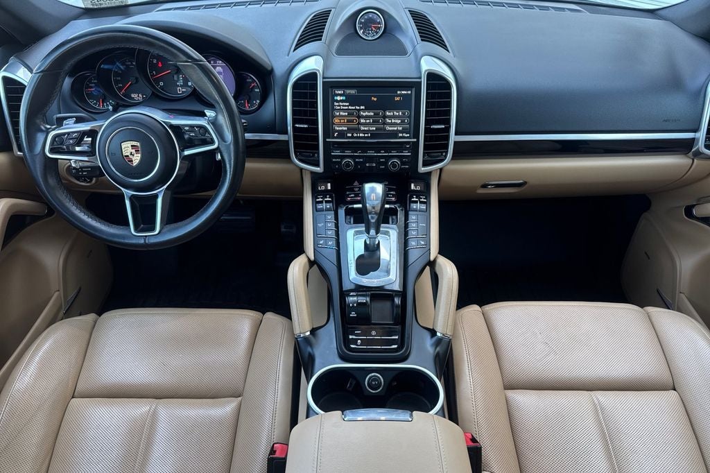 2016 Porsche Cayenne Base
