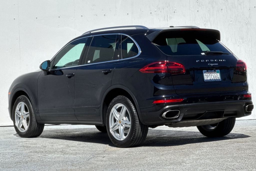 2016 Porsche Cayenne Base
