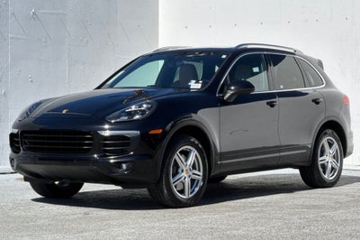 2016 Porsche Cayenne Base