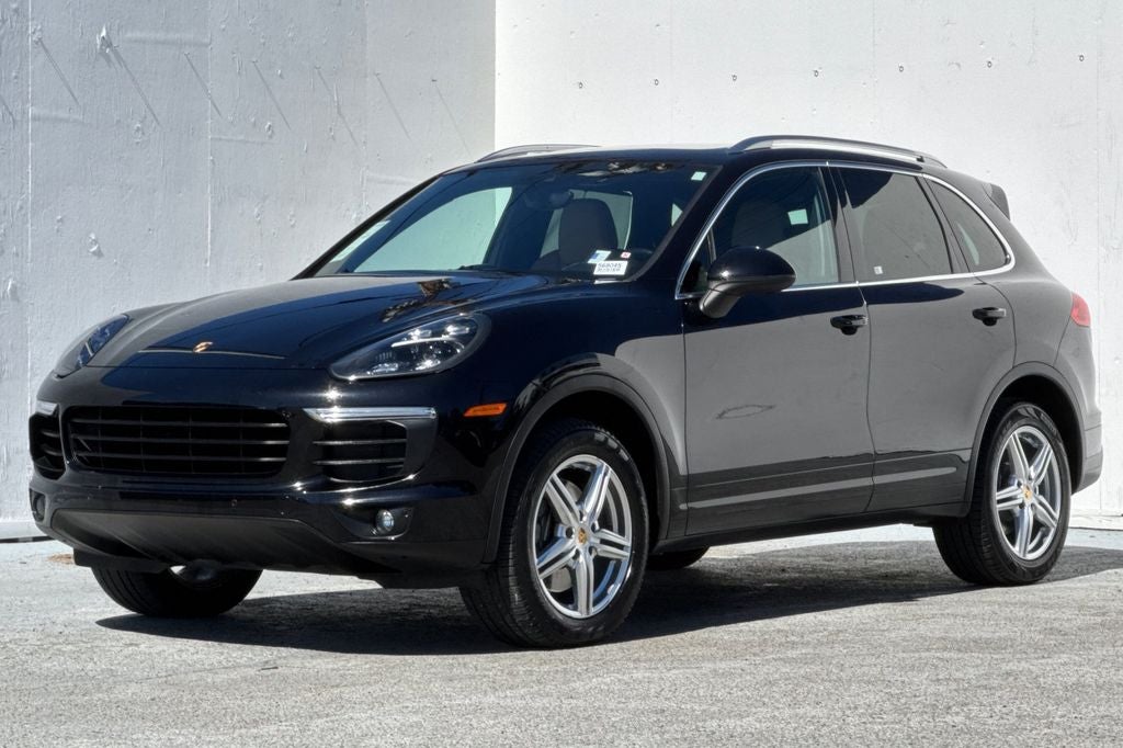 2016 Porsche Cayenne Base