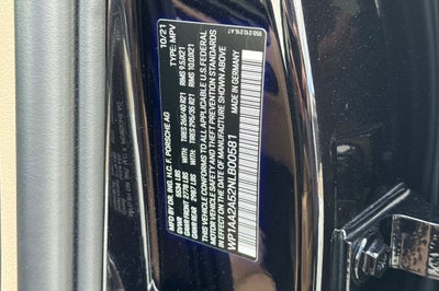 2022 Porsche Macan .