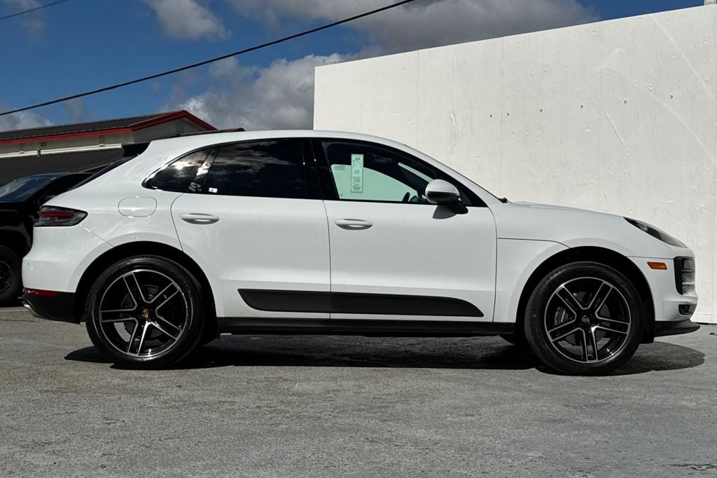 2021 Porsche Macan .