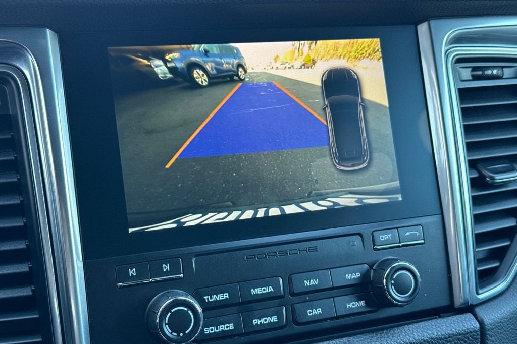 2018 Porsche Macan Base