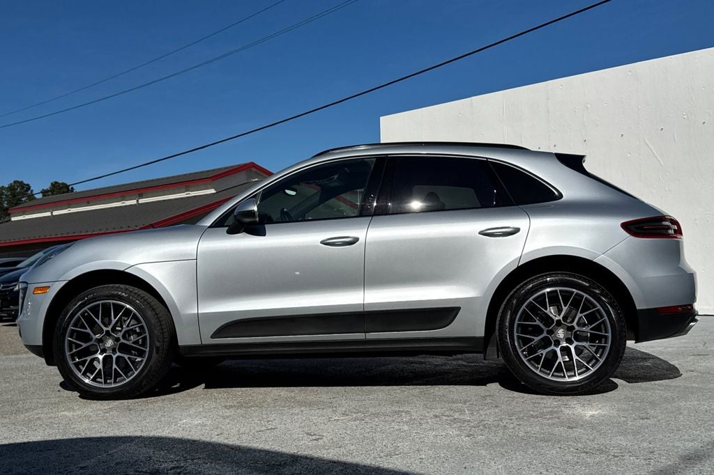 2018 Porsche Macan Base