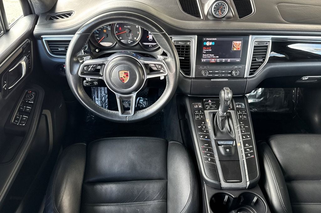 2018 Porsche Macan Turbo