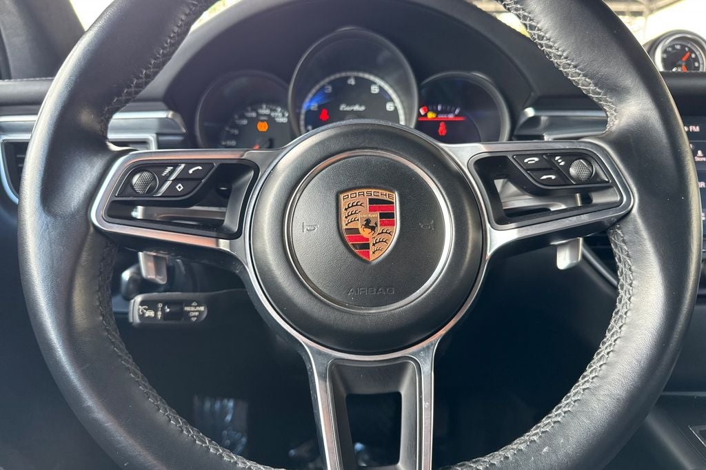 2018 Porsche Macan Turbo