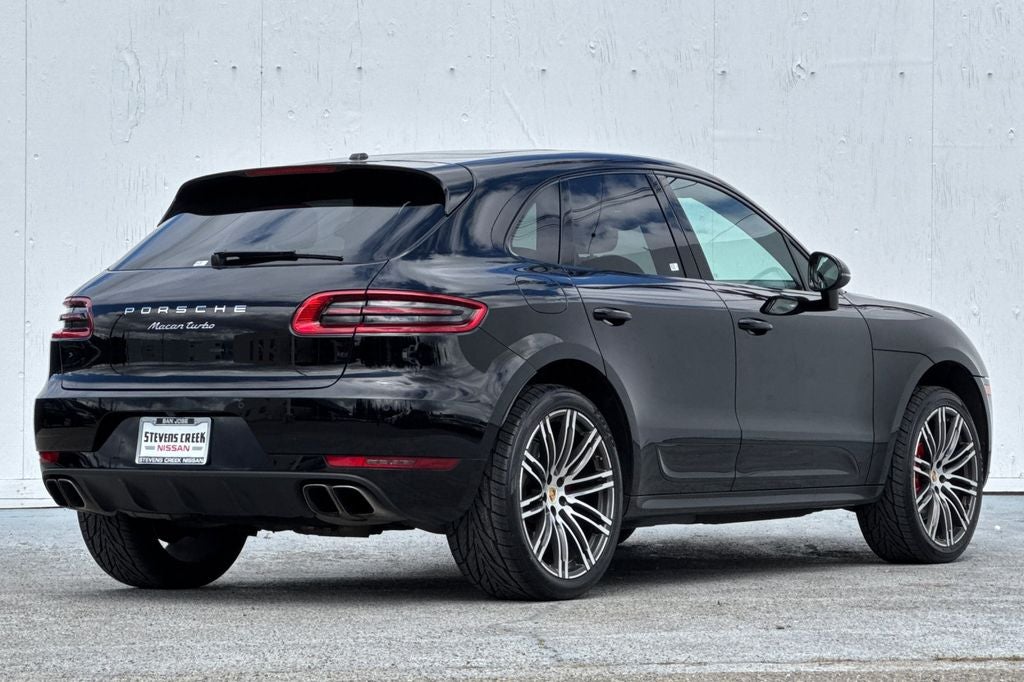 2018 Porsche Macan Turbo