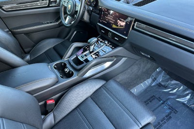 2023 Porsche Cayenne E-Hybrid Turbo S