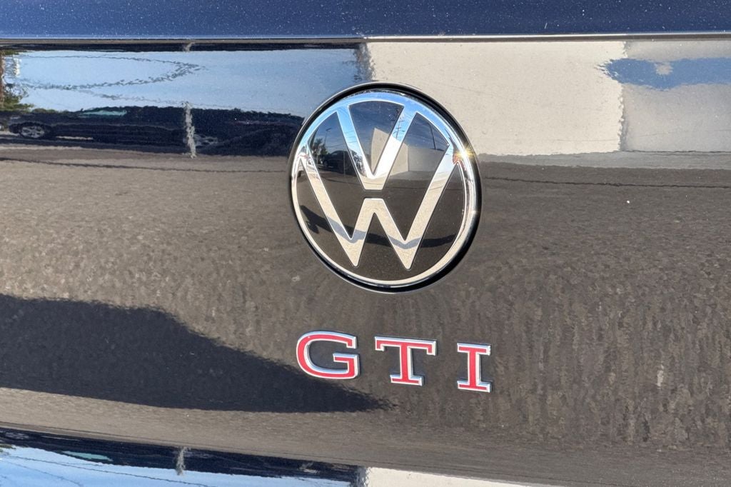 2022 Volkswagen Golf GTI 2.0T SE