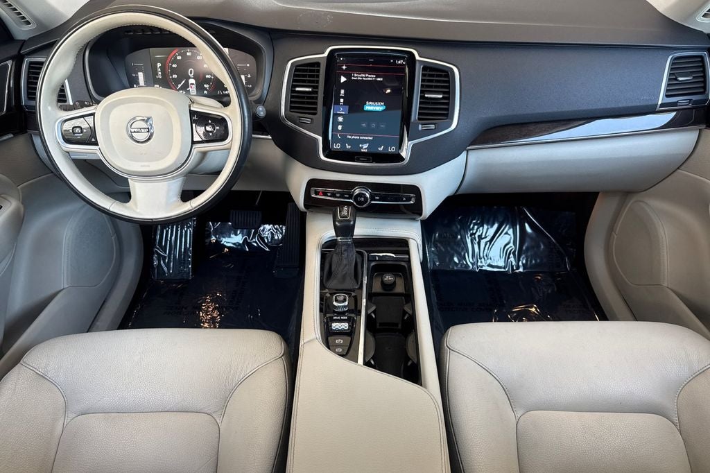 2019 Volvo XC90 T5 Momentum