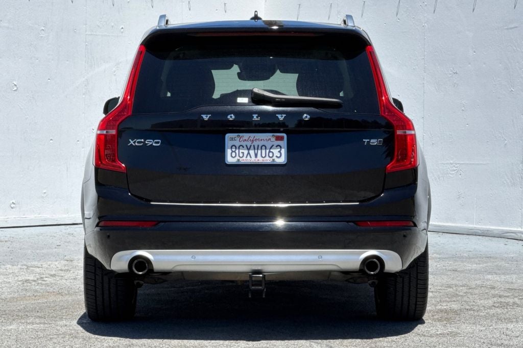 2019 Volvo XC90 T5 Momentum
