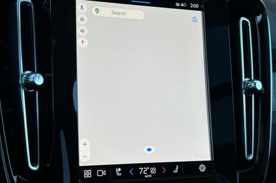 2024 Volvo XC40 B5 Plus Dark Theme