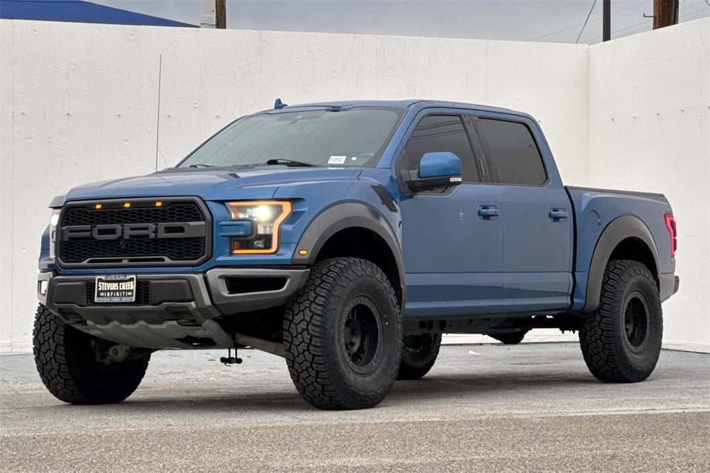 2020 Ford F-150 Raptor