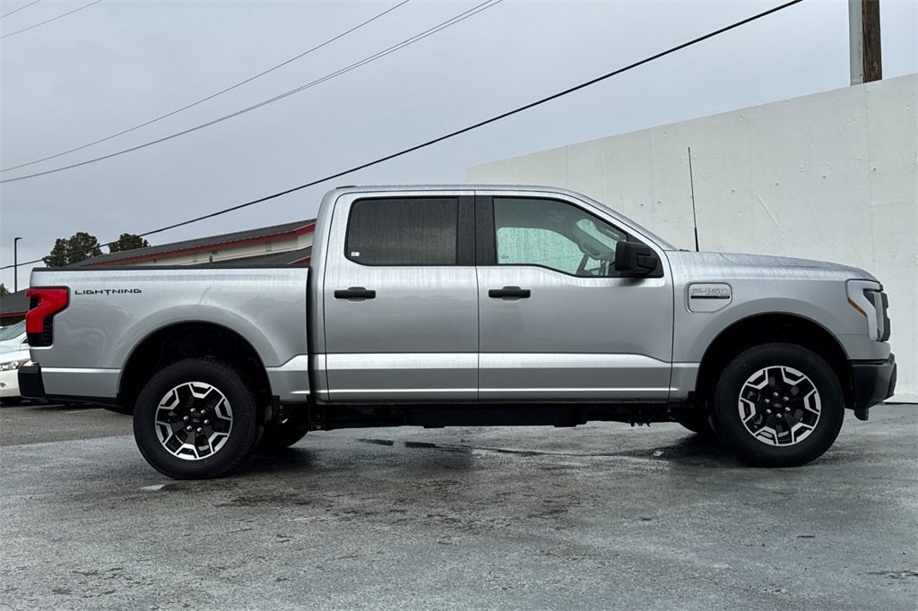 2023 Ford F-150 Lightning Pro