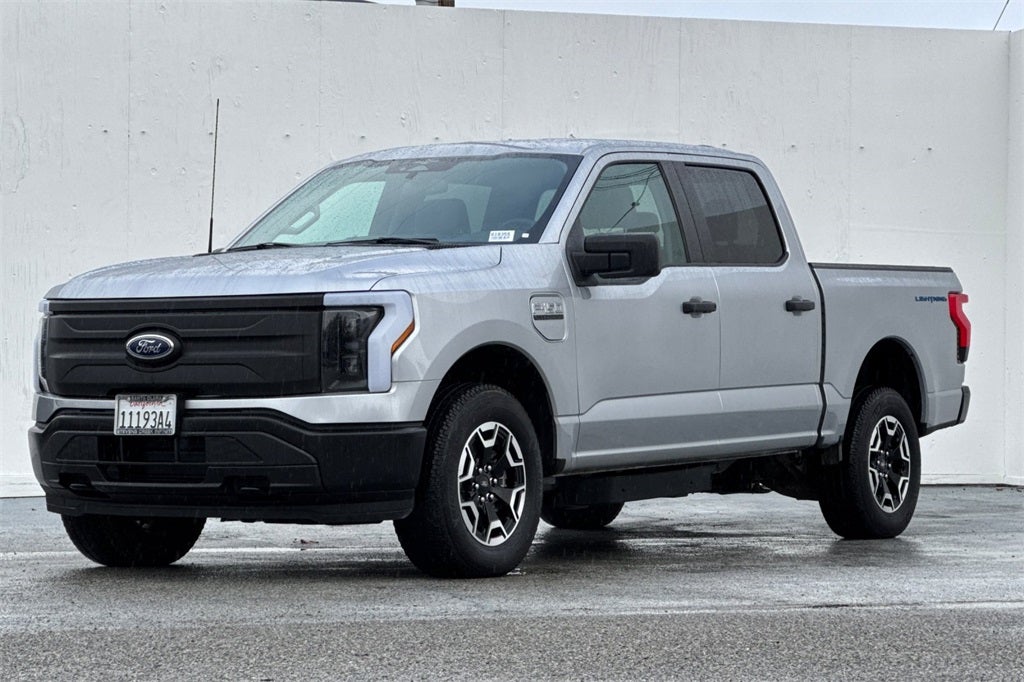 2023 Ford F-150 Lightning Pro