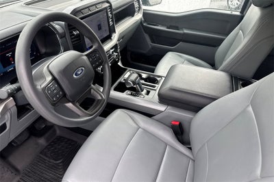 2023 Ford F-150 Lightning Pro