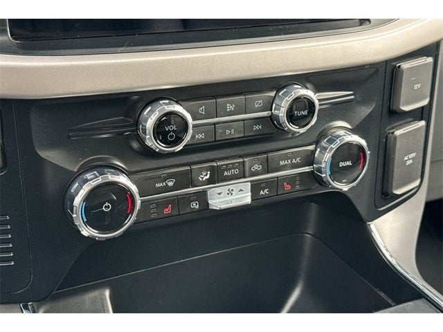 2023 Ford F-150 Lightning Pro