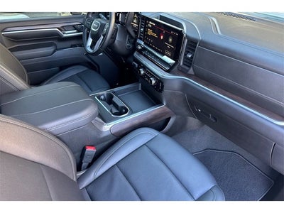 2024 GMC Sierra 2500HD SLT