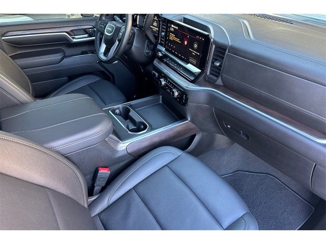 2024 GMC Sierra 2500HD SLT