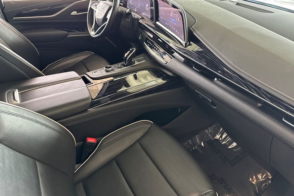 2022 Cadillac Escalade ESV Sport