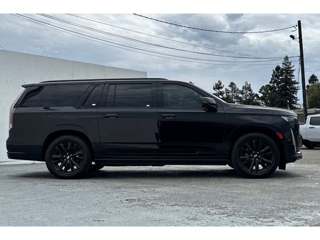 2022 Cadillac Escalade ESV Sport
