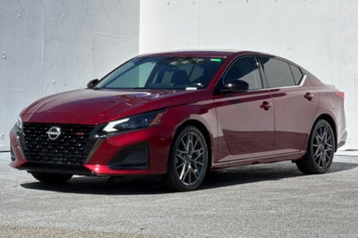 2023 Nissan Altima 2.0 SR