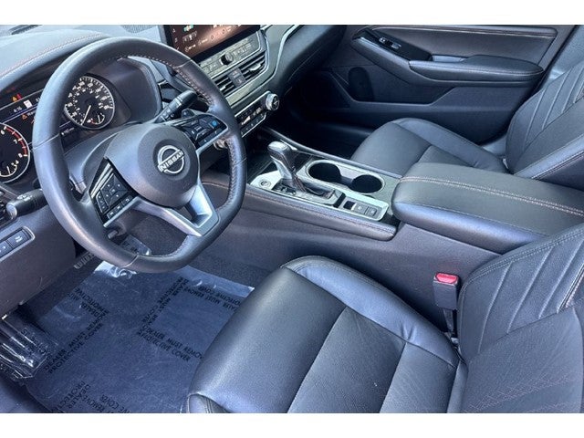 2023 Nissan Altima 2.0 SR