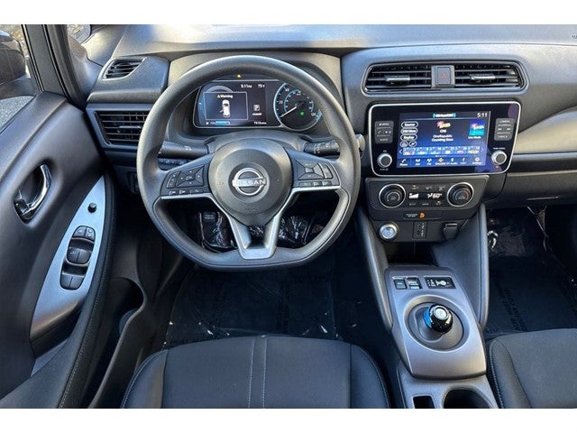 2025 Nissan Leaf S