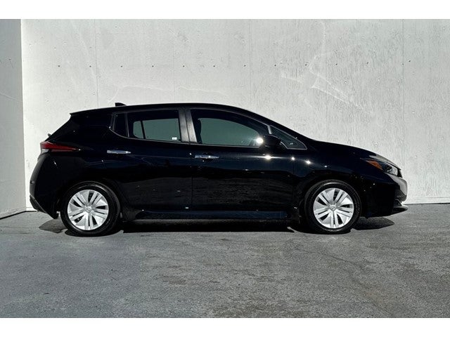 2025 Nissan Leaf S