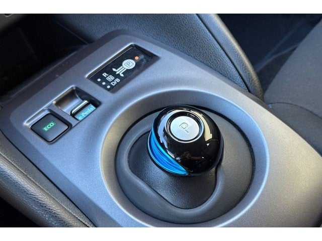 2025 Nissan Leaf S