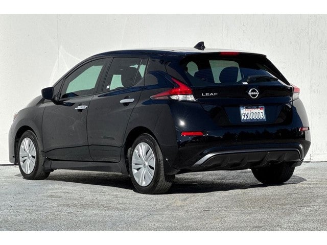 2025 Nissan Leaf S